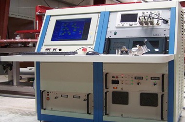current impulse test system used for applications as arresters, etc...